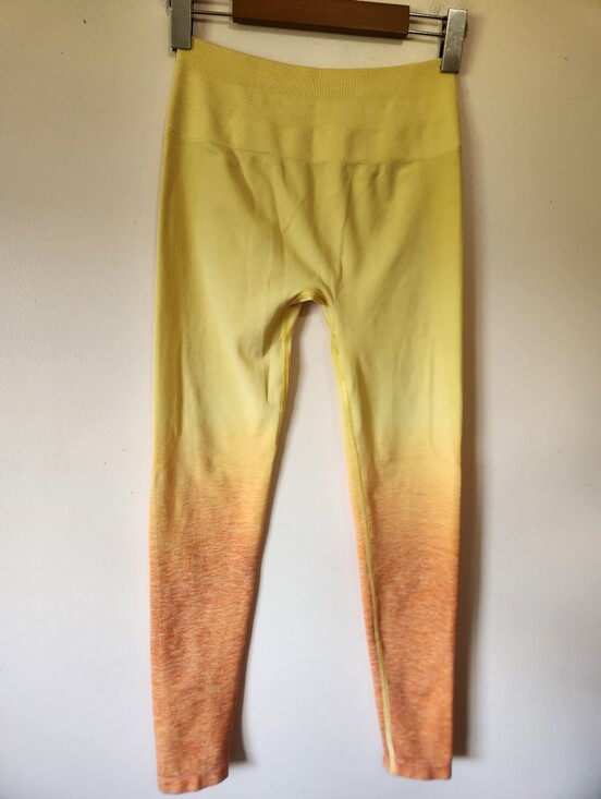 Alphalete Pants - Alphalete Amplify Seamless Ombre Scrunch Bum Leggings Yellow Orange Size Medium